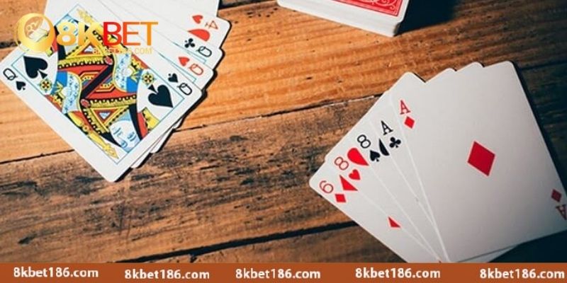 Chơi bài Phỏm online linh hoạt và tiện lợi